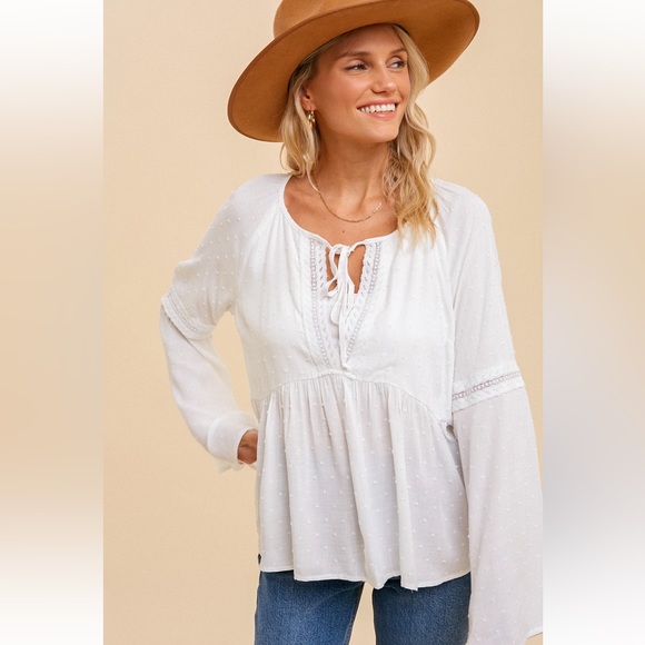 15. Hem & Thread Women’s Blouse Swiss Dot Flare Sleeve Lace White NWT - Picture 8 of 8